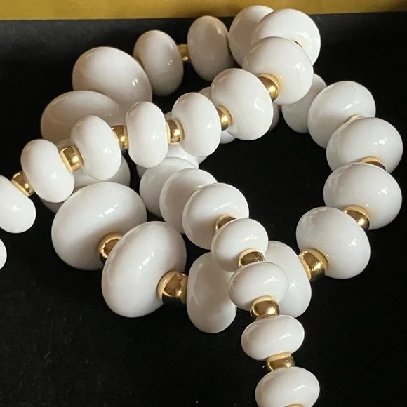 NAPIER NECKLACE WITH GOLD BEADS - Picture 5 of 11